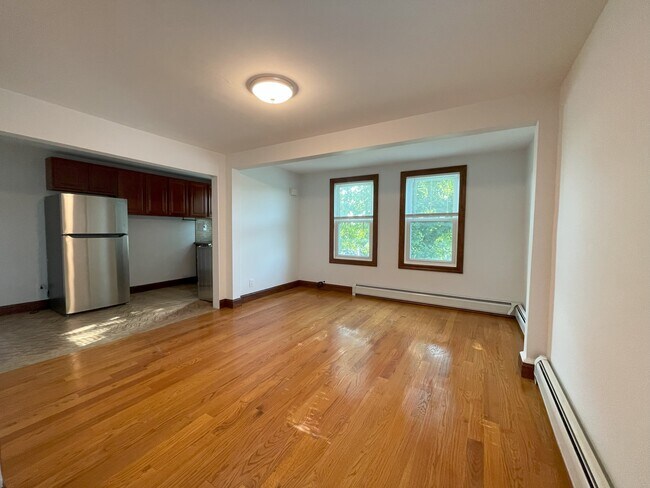 Foto del edificio - 238 Claremont Ave