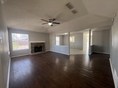 Foto del edificio - 6101 9th Dr