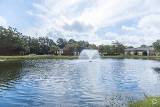 Building Photo - Lake Village