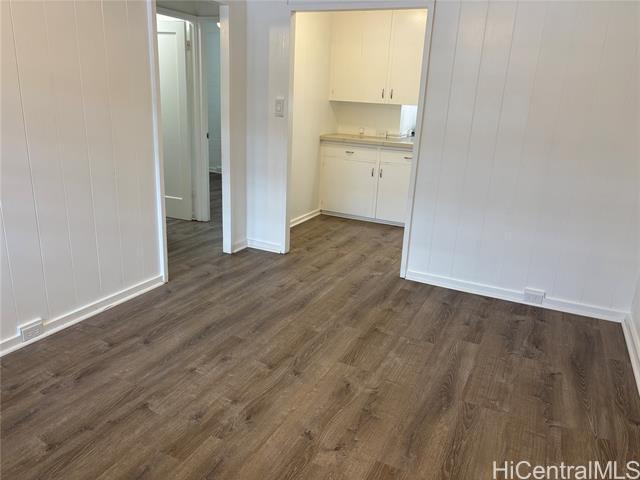 Building Photo - 927 Hausten St