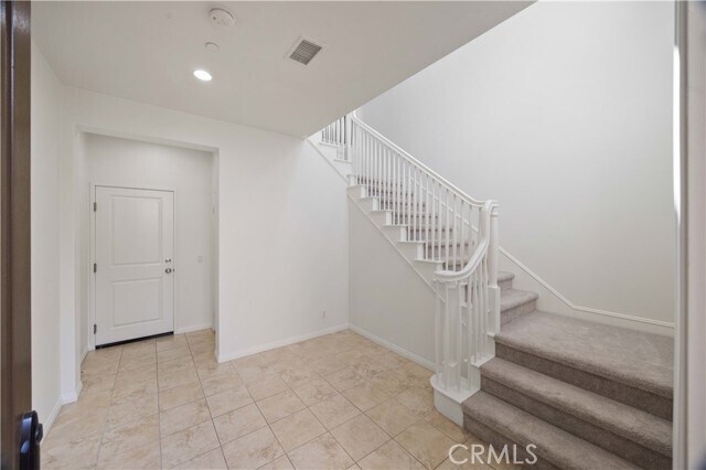 Foto del edificio - 60 Peony