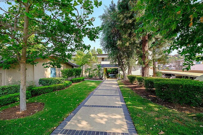 Foto del edificio - Walnut Heights