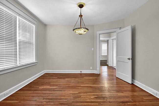 Building Photo - 7702 Lile Ave