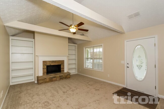 Building Photo - 165 Aspen Forest Dr