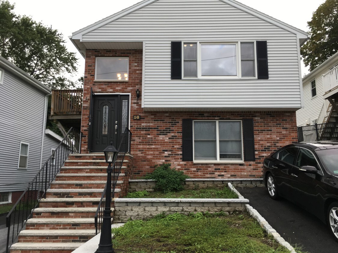 Front of Unit - 16 Madison St