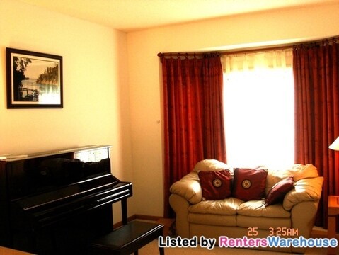 Foto del edificio - 8832 Carriage Hill Rd