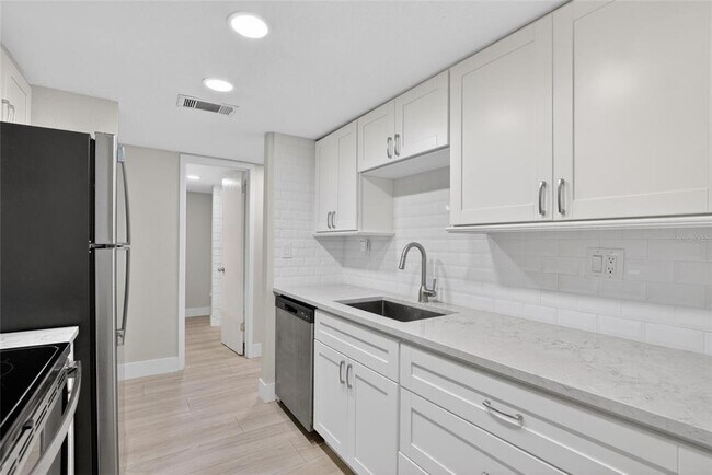 Foto del edificio - 3795 41st Ln S