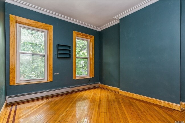 Foto del edificio - 317 Quincy St