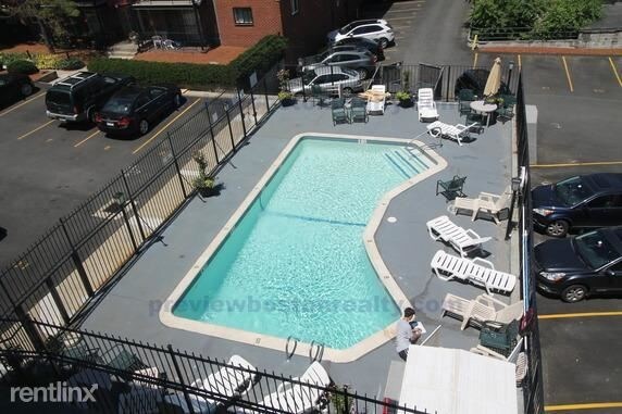 Foto del edificio - 280 Corey Rd