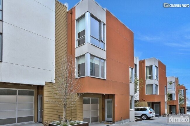 Building Photo - 174 Avocet Way
