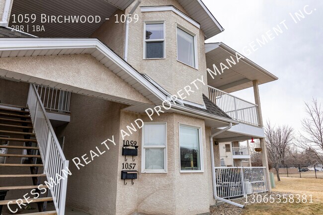 Building Photo - Upper level condo in South Regina