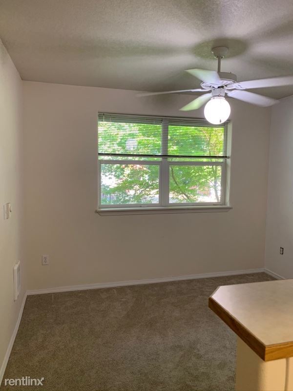 Primary Photo - 2 br, 2 bath Condo - 4694 W Powell