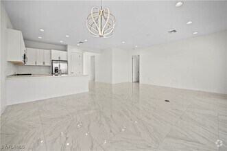 Building Photo - 20763 Fair Oak Ln