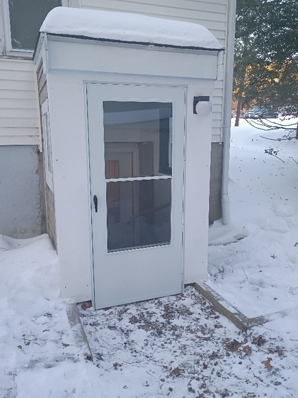 Building Photo - 27 Claulise Ln