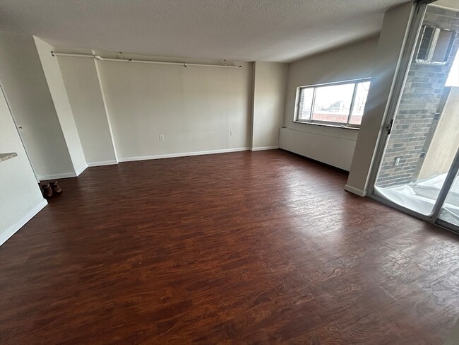 Photo - 872 Massachusetts Ave Apartment