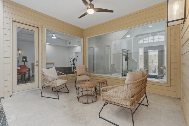 Foto del edificio - 5515 Venice St