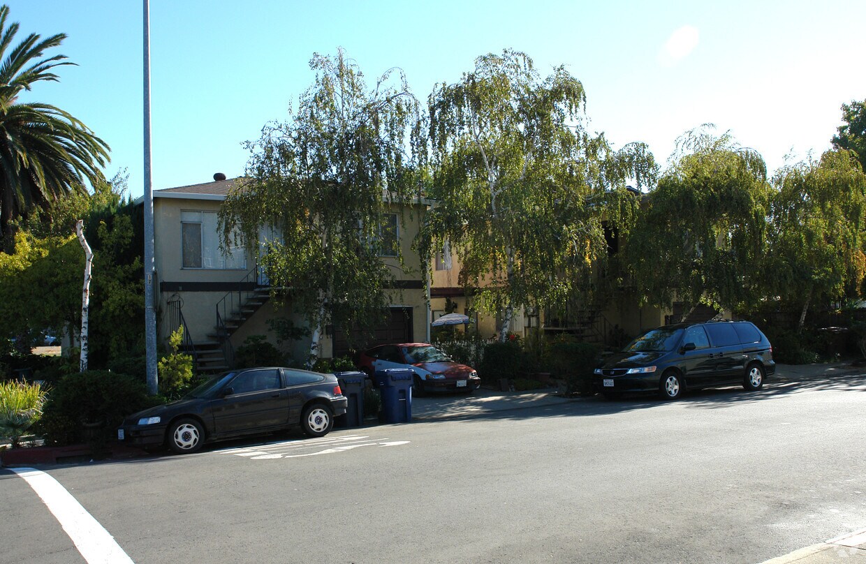 Foto del edificio - 901-905 Castro St