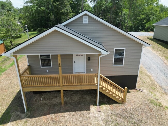 Building Photo - 40 Hollins Mill Rd