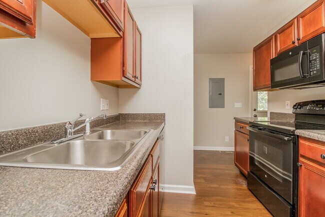 Building Photo - 4124 Pleasant Colony Dr