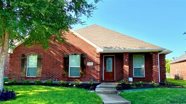 Foto principal - 13458 Four Willows Dr