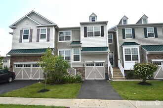 Building Photo - 3 Bauer Ln