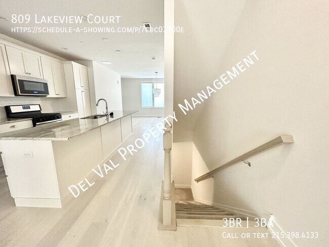 Foto del edificio - Improved Rent! 3-BD Townhome for Rent - 80...