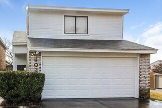 Building Photo - 402 Dawn Dr