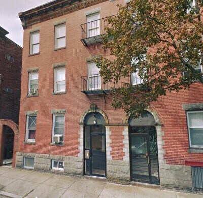 Building Photo - 69 Frankfort St