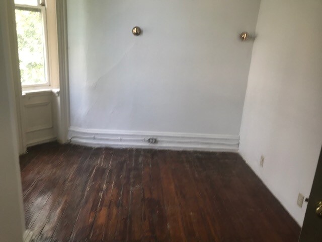 Building Photo - 3418 Race St