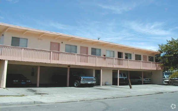 Foto del edificio - 581 Pine St