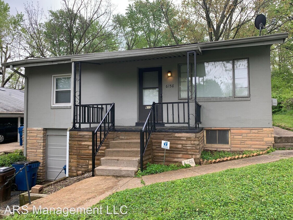 Primary Photo - 2 br, 1 bath House - 6158 Emerald Avenue
