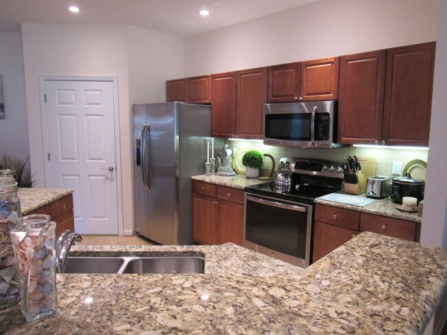 Cocina - 1942 Turnbull Lakes Dr