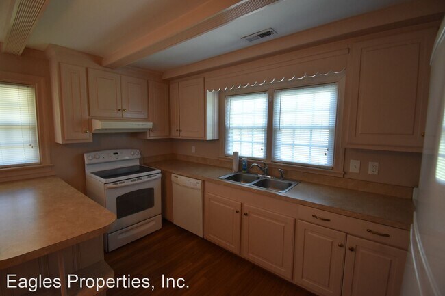 Building Photo - 3 br, 2 bath House - 1509 HWY 91 N