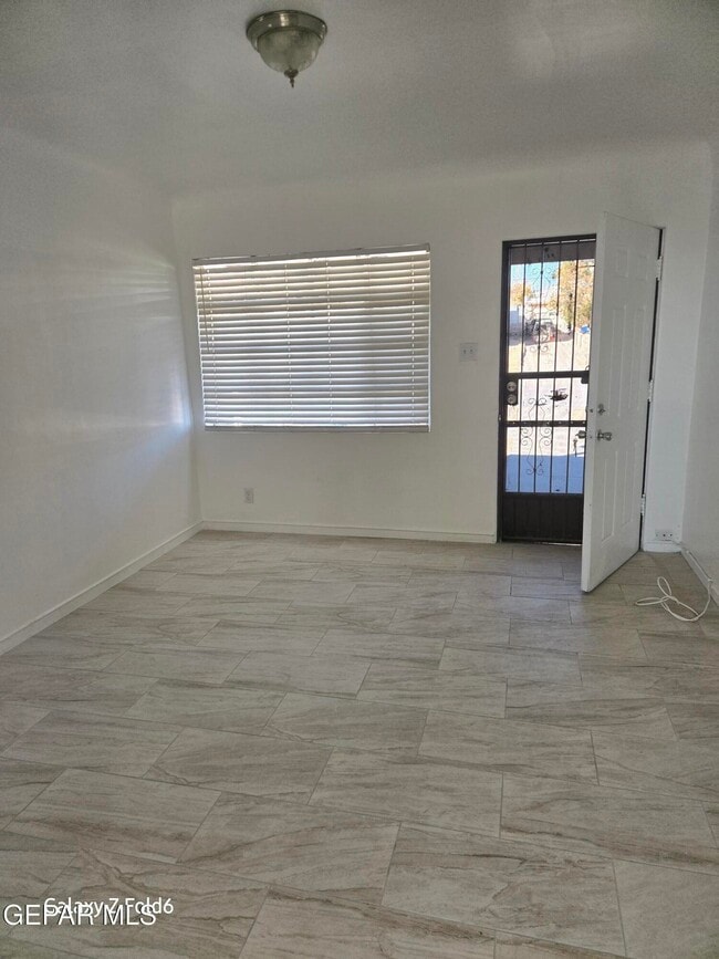 Foto del edificio - 2920 Mountain Ave