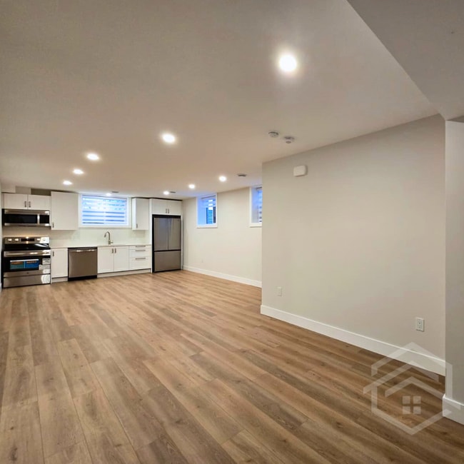 Building Photo - Brand New Lower Duplex Unit – Available Now !!