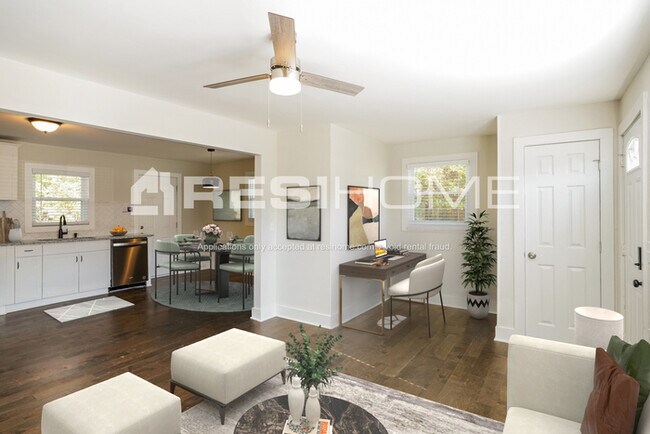 Foto del edificio - 3610 Clifton Ave