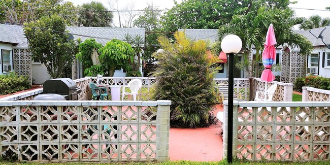 Foto del edificio - Pine Ridge Motel Apt