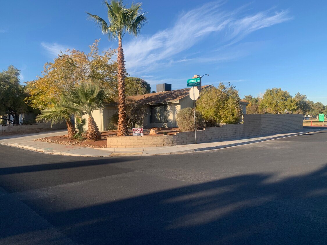 3996 Arrowood Dr, Las Vegas, NV 89147 House Rental in Las Vegas, NV