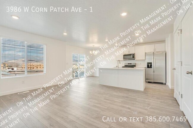 Foto del edificio - 3986 W Corn Patch Ave