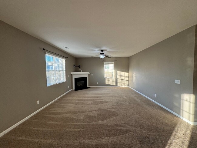 Building Photo - 4617 Meadowside Terrace