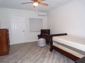 Building Photo - 13627 Hermano Way