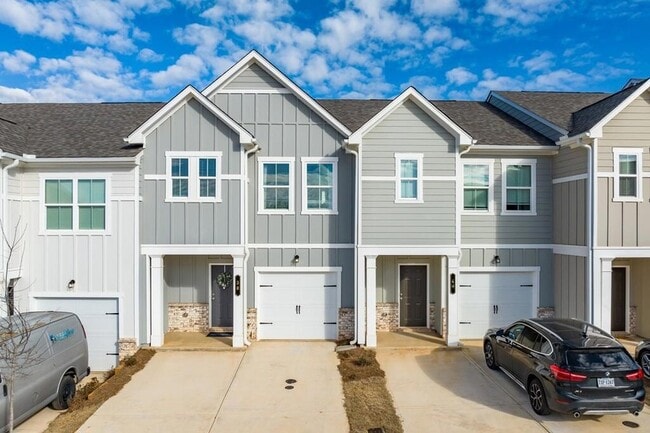 Photo - 513 Kirkland Rd Townhome