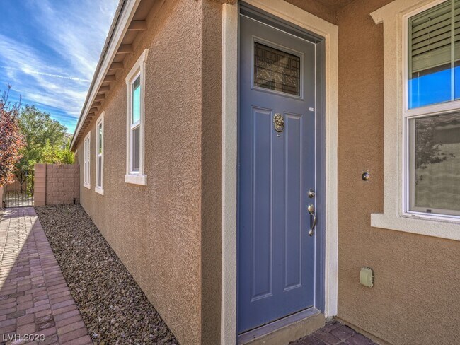 Building Photo - 3089 Sarsina Ave