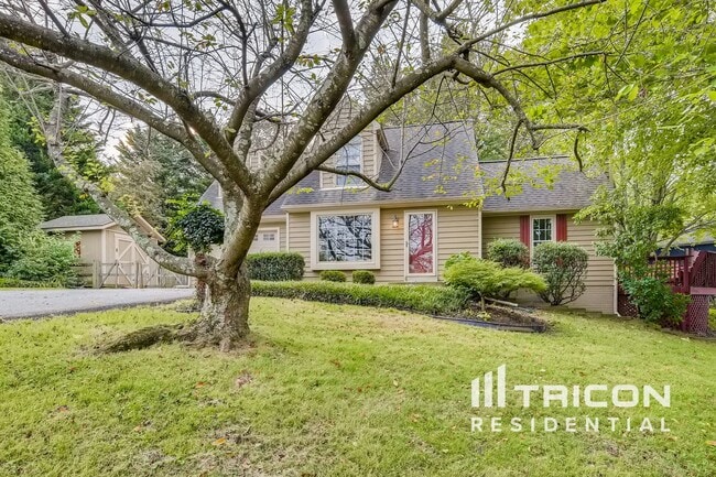 Building Photo - 10803 Glade Ct