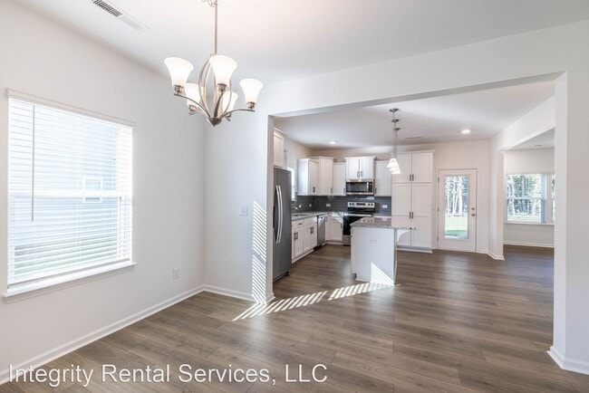 Building Photo - 4 br, 2.5 bath House - 3027 Apple Creek Court