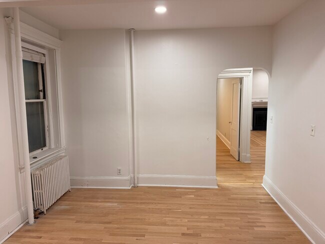 Foto del edificio - 1768 Beacon St