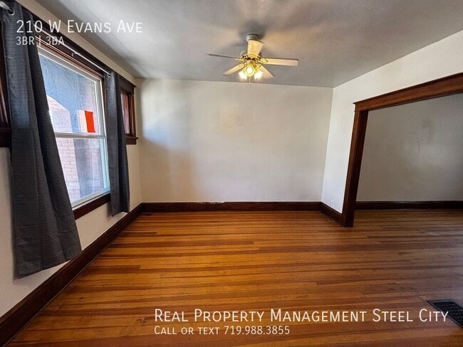 Building Photo - 210 W Evans Ave