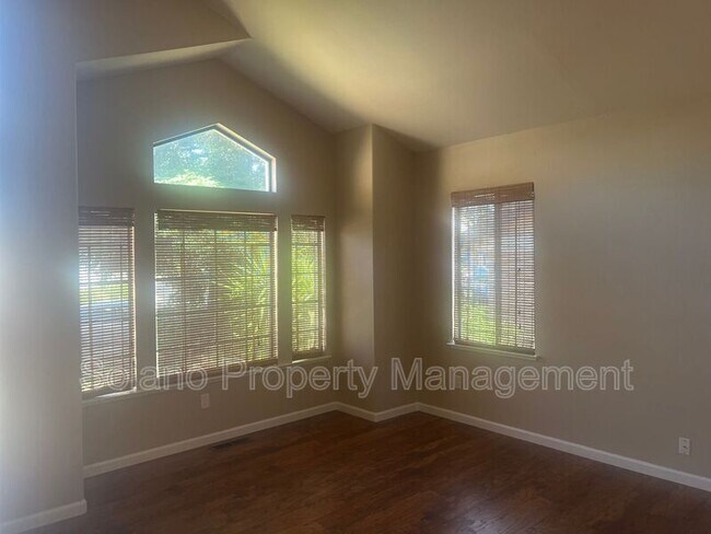 Foto del edificio - 184 Nantucket Cir