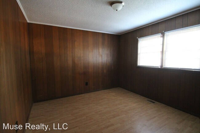 Foto del edificio - 2 br, 1 bath House - 340 A. East Jefferson...