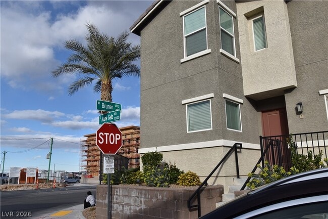 Building Photo - 12107 Azure Gate Rd